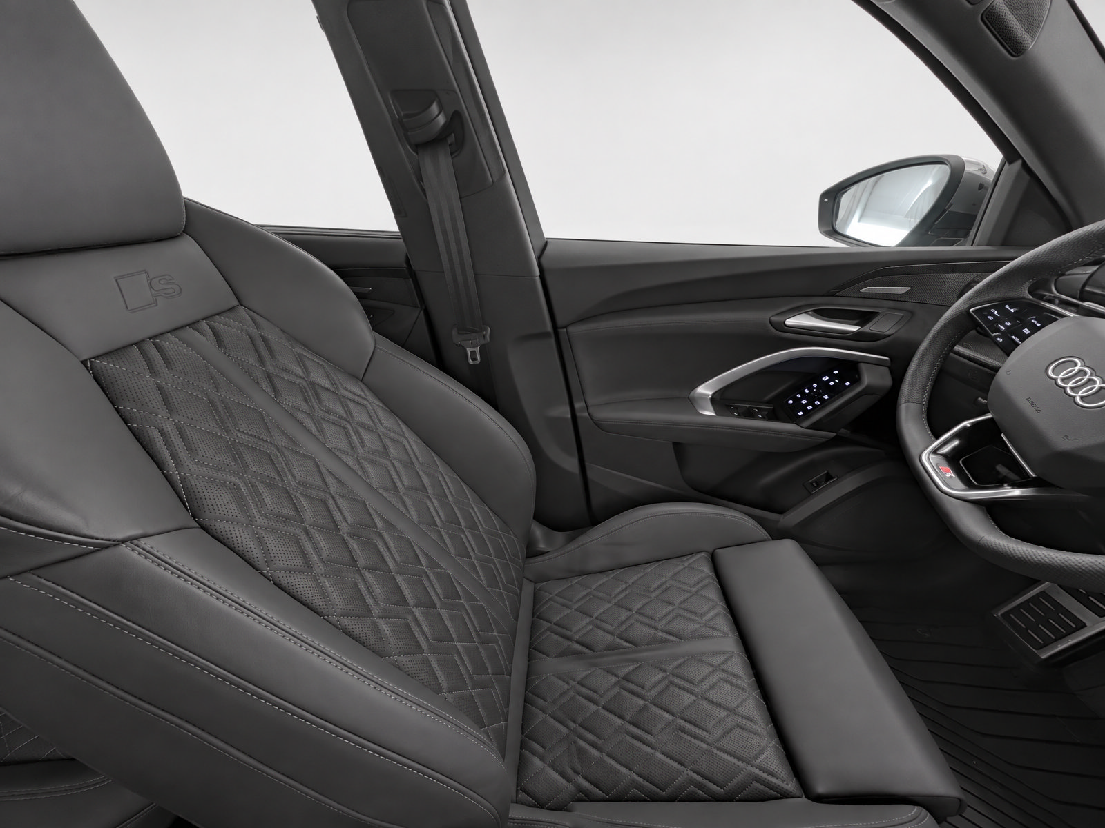 Certified 2025 Audi SQ5 Premium Plus AWD/4WD image 16