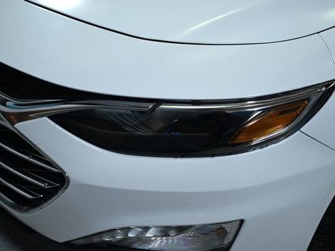 Used 2024 Chevrolet Malibu LT image 13