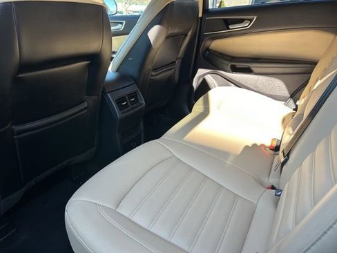 Used 2021 Ford Edge SEL w/ Cargo Accessory Package AWD/4WD image 15