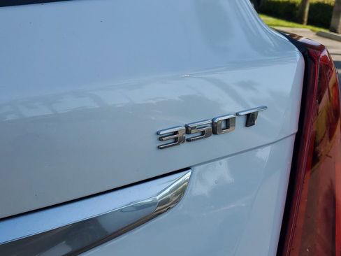 Used 2023 Cadillac XT5 Luxury AWD/4WD image 29