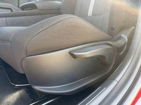 New 2025 Hyundai Elantra SE image 22