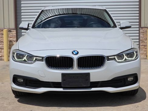 Used 2018 BMW 320i Sedan image 7