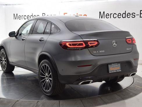 Used 2023 Mercedes-Benz GLC 300 4MATIC Coupe image 4