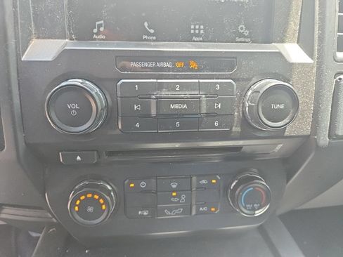 Used 2018 Ford F150 XL w/ Equipment Group 101A Mid RWD image 14