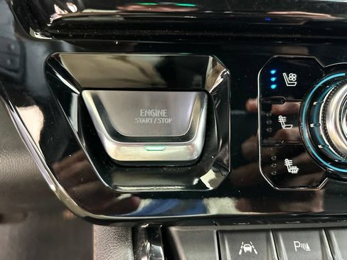 Used 2023 GMC Sierra 1500 AT4 w/ AT4 Premium Package AWD/4WD image 20