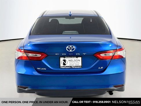 Used 2019 Toyota Camry LE FWD image 6