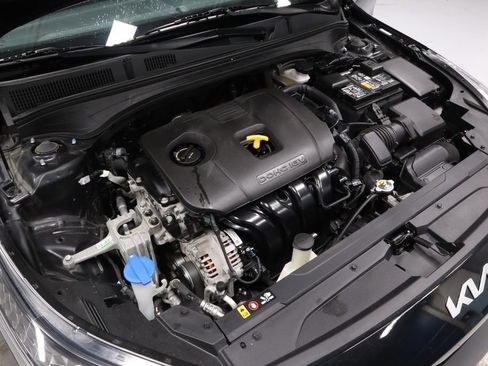 Used 2024 Kia Forte LXS image 14