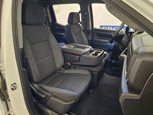 Used 2025 Chevrolet Silverado 1500 LT AWD/4WD image 23