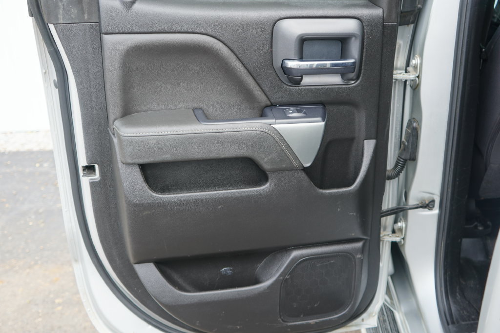Used 2019 Chevrolet Silverado 2500 LT AWD/4WD image 29
