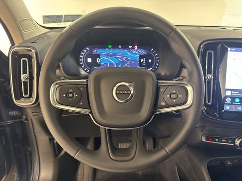 Used 2026 Volvo XC40 B5 Core w/ Climate Package image 11