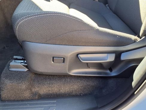 Used 2025 Toyota 4Runner SR5 image 34