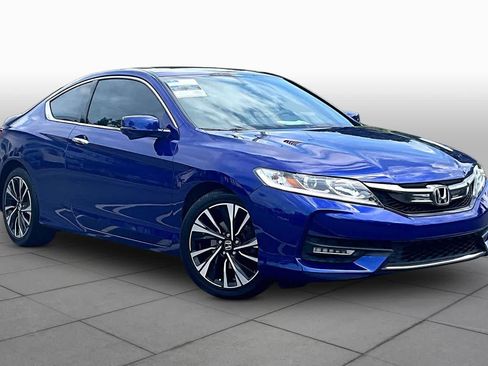 Used 2017 Honda Accord EX-L image 3