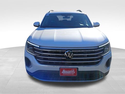 Used 2026 Volkswagen Atlas SE AWD/4WD image 8