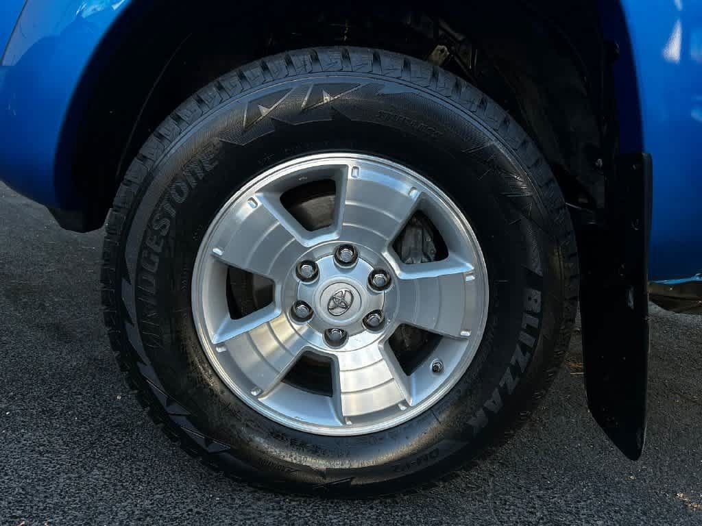 Used 2011 Toyota Tacoma 4x4 Double Cab w/ TRD Sport Pkg w/JBL Audio image 8