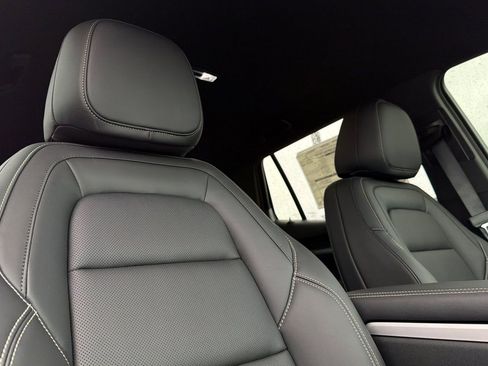 New 2026 GMC Terrain Elevation w/ Elevation Premium Package image 16