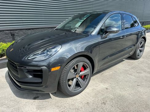 Used 2026 Porsche Macan GTS AWD/4WD image 7