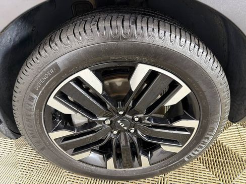 Used 2023 Kia Telluride SX image 13