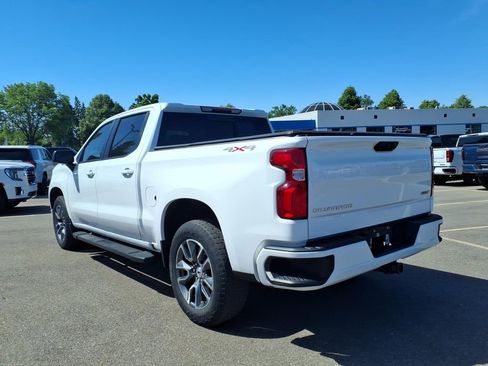 Used 2022 Chevrolet Silverado 1500 RST w/ Convenience Package II AWD/4WD image 7