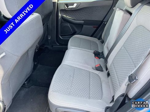 Used 2020 Ford Escape SE FWD image 18