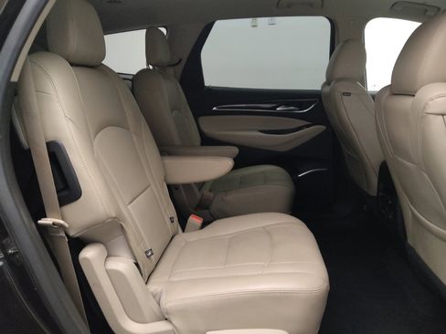 Used 2018 Buick Enclave Premium w/ Experience Buick Package FWD image 19