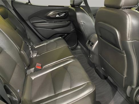 Used 2022 GMC Terrain SLT w/ Infotainment Package II AWD/4WD image 14