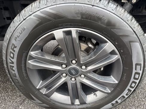 Used 2022 Ford F150 XLT w/ Equipment Group 302A High image 15