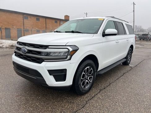 Certified 2024 Ford Expedition Max XLT image 29