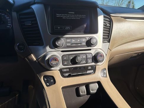 Used 2015 GMC Yukon SLT image 15