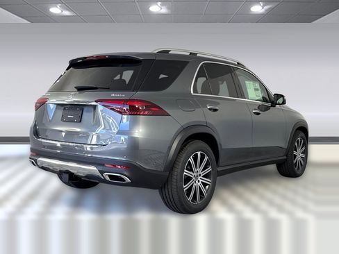 New 2026 Mercedes-Benz GLE 450e 4MATIC image 9