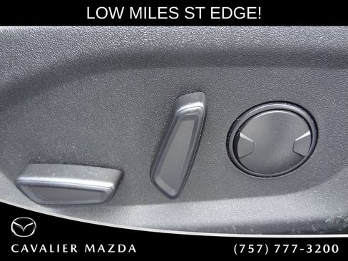 Used 2024 Ford Edge ST w/ Equipment Group 401A AWD/4WD image 12