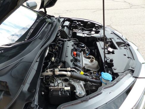 Used 2021 Honda HR-V LX image 18