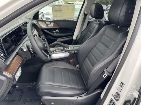 New 2025 Mercedes-Benz GLE 580 GLE 580 image 2