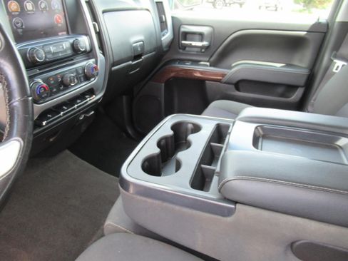 Used 2015 GMC Sierra 1500 SLE w/ SLE Value Package RWD image 17