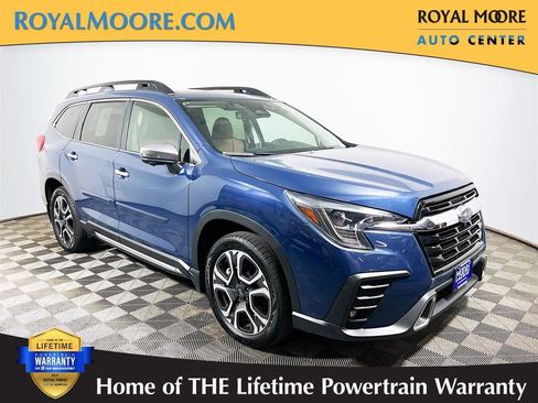 Used 2023 Subaru Ascent Touring AWD/4WD image 1