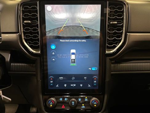 New 2025 Ford Ranger XLT w/ Equipment Group 301A High image 6