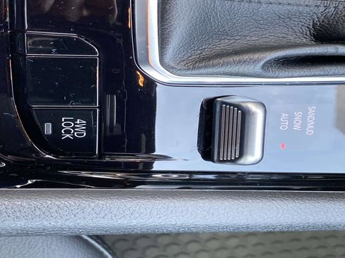 Certified 2022 Jeep Compass Altitude w/ Convenience Group image 29