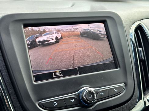 Used 2024 Chevrolet Equinox RS image 27