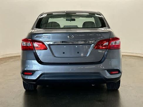 Used 2018 Nissan Sentra S FWD image 4