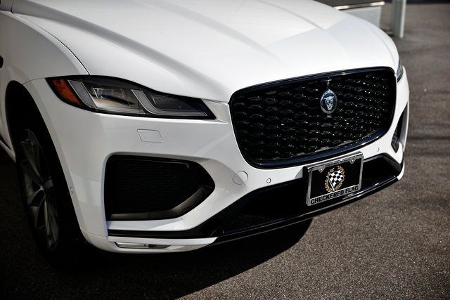 New 2026 Jaguar F-PACE R-Dynamic S AWD/4WD image 7