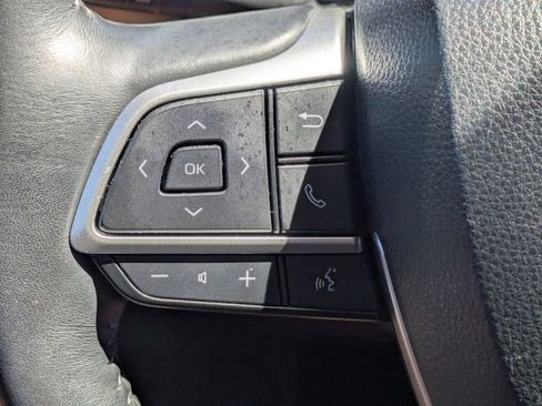 Used 2022 Toyota Highlander Platinum image 28