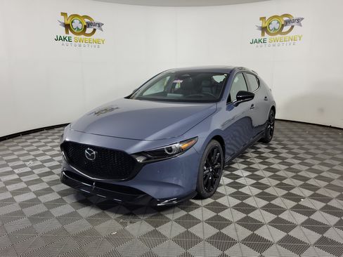 New 2026 MAZDA MAZDA3 Hatchback w/Premium Plus Pkg AWD/4WD image 4