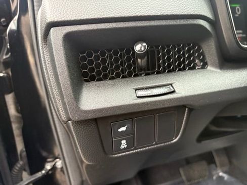 Used 2024 Honda CR-V Sport-L image 28