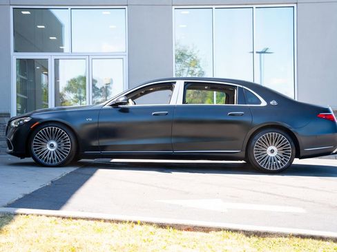 Used 2023 Mercedes-Benz Maybach S 680 4MATIC w/ Manufaktur Leather Package image 20