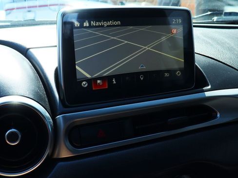 Used 2018 FIAT 124 Spider Classica w/ Technology Group image 44