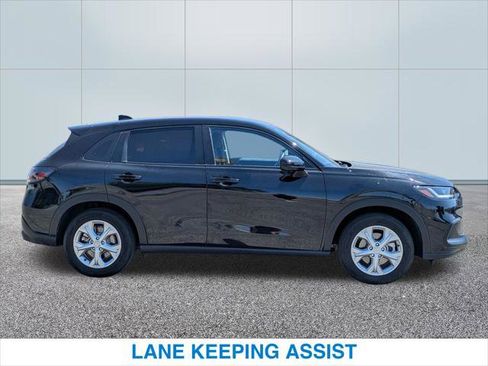 Certified 2024 Honda HR-V LX image 6