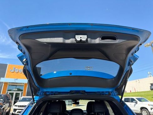 Used 2025 Jeep Compass Latitude AWD/4WD image 24