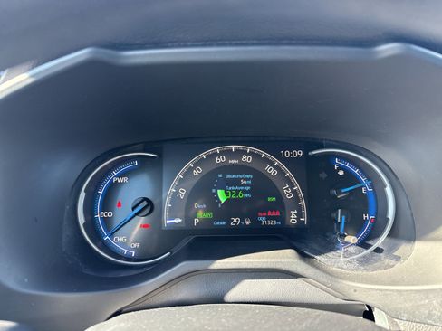 Used 2023 Toyota RAV4 AWD Hybrid image 25