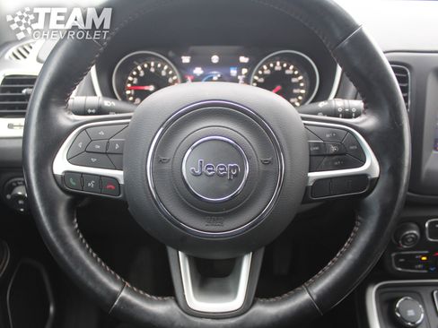 Used 2019 Jeep Compass Latitude w/ Popular Equipment Group image 13