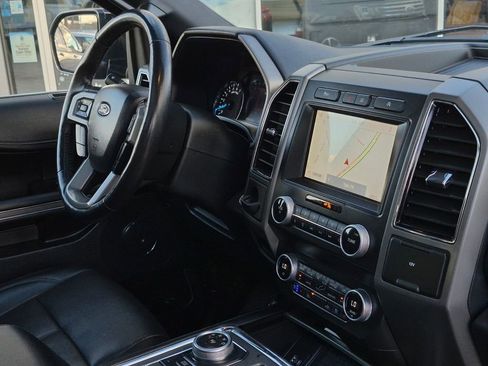 Used 2021 Ford Expedition Max XLT image 27
