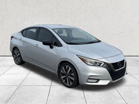 Used 2020 Nissan Versa SR image 1